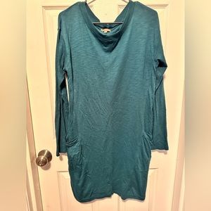 Lilla P long sleeve shit dress